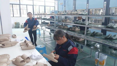 安龍縣首家涼拖鞋廠試生產 興辦實業開啟新篇章